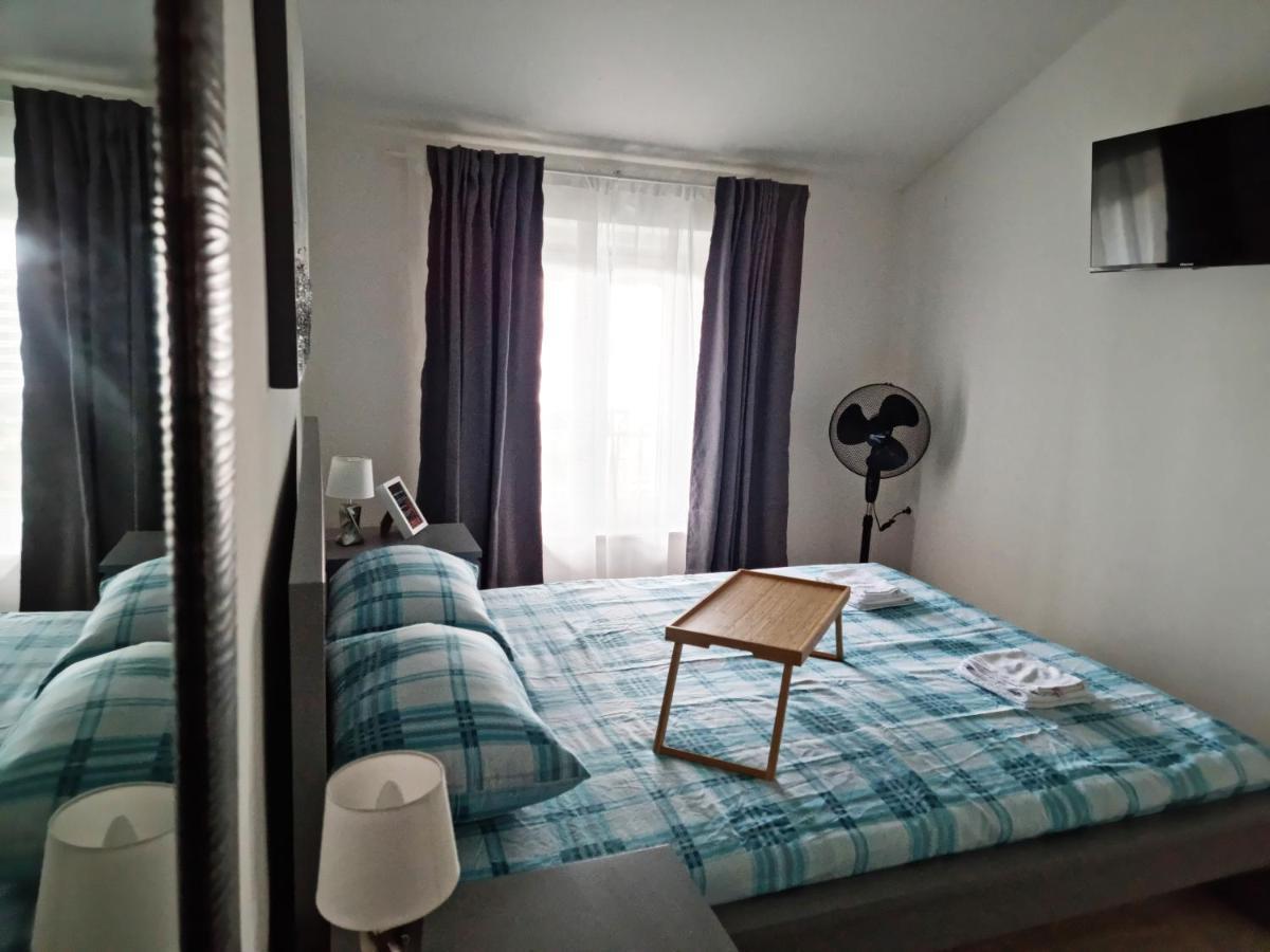 Apartment Julija Opatija Exteriör bild